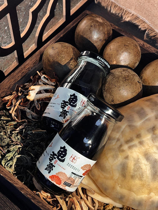 古法熬制龟苓膏 可以吸着吃的龟苓膏 配料表真的有龟 真龟熬制 160g*6瓶 商品图4