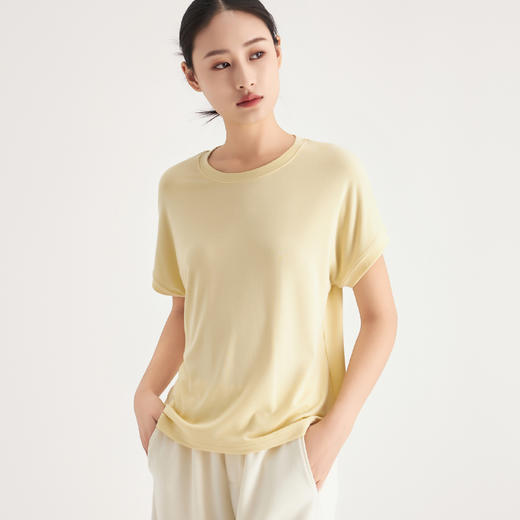 【2026年新款热卖】Mylyis 冰云纱圆领短袖M66306 慵懒随性，清凉一夏；采用兰精莫代尔，手感细腻，舒适透气，亲肤无感； 商品图2