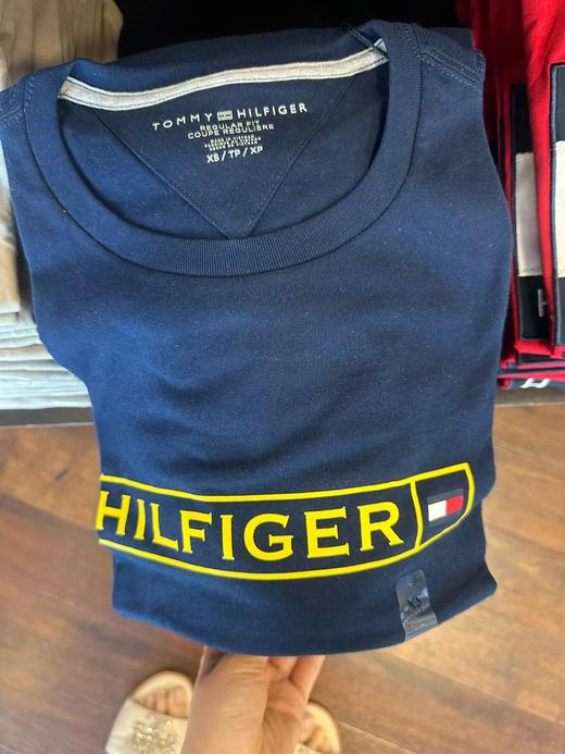 599元/2件 Tommy 新款 男士圆领短袖T恤衫，新版亲肤材质超级舒服 美国代购，无中文标签，介意慎拍 商品图1