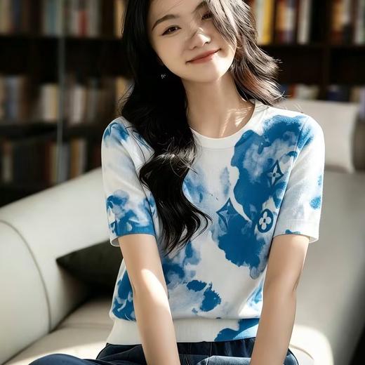 清云雾染~ 羊 毛圆领宽松显瘦提花针织套头短袖 商品图0