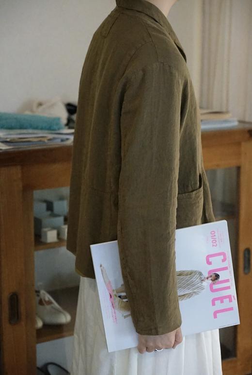 AEQUAMENTE 复古卡其棕小领外套 商品图3