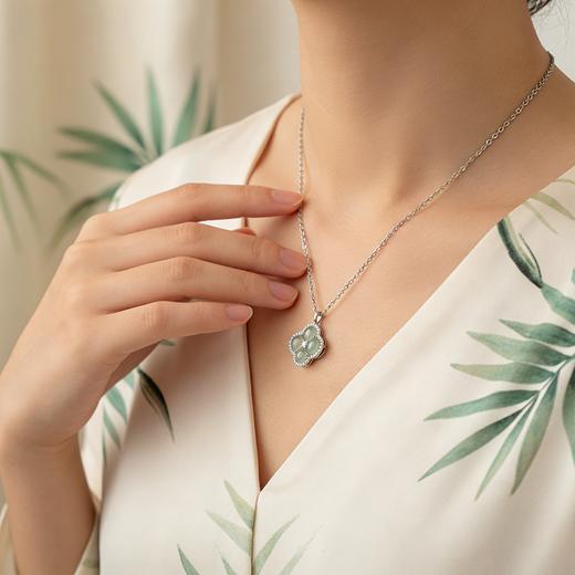 【宏艺珠宝】玉叶清辉·银s925项链镶嵌翡翠 商品图2