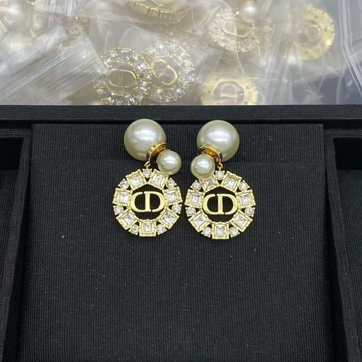 迪奥  Tribales 系列 圆形镶钻双珍珠耳钉 （XK） 商品图0