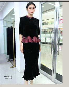 648521金丝绒半身长裙 商品图0