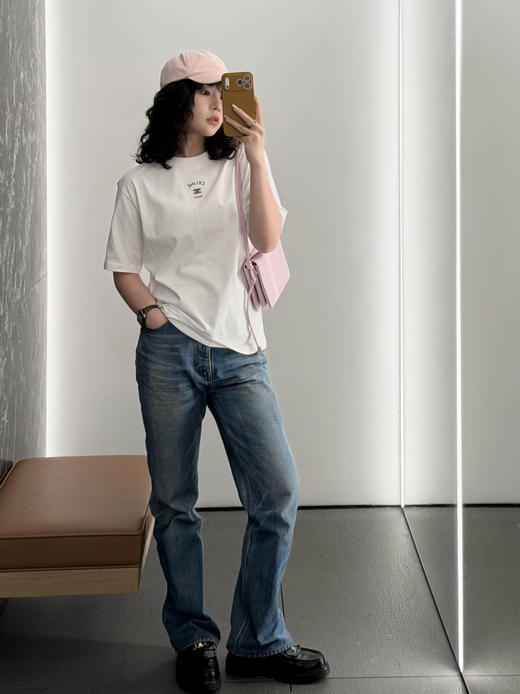 赛琳 2026春夏最新款💫💫 经典刺绣T恤（MM） 商品图7