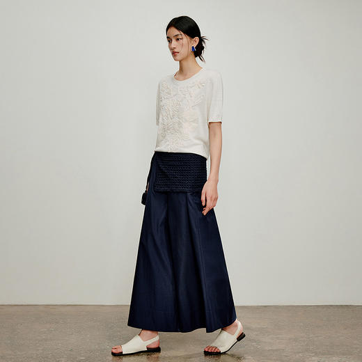 【林栖设计小店】闲步生风|藏蓝色优雅百搭配围腰屁帘2026夏新款阔腿裤子 商品图4