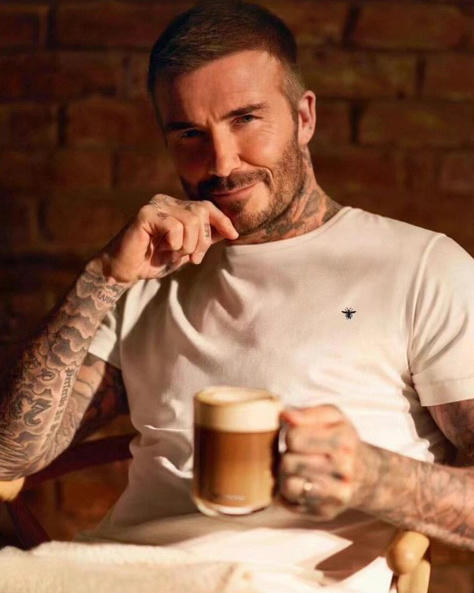 原单高端男女同款新型羽毛蛋白纤维蜜蜂刺绣T恤 商品图1