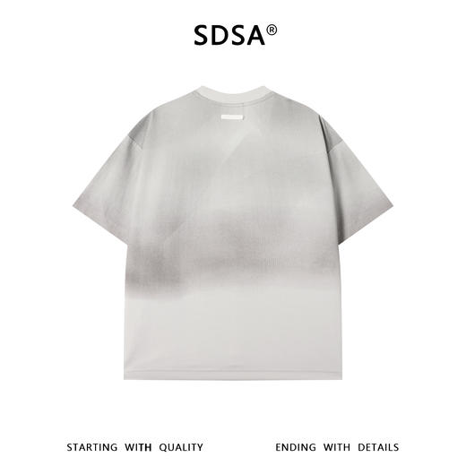 SDSA男装2026新款轻奢简约时尚渐变下摆印花设计圆领短袖T恤百搭 商品图1
