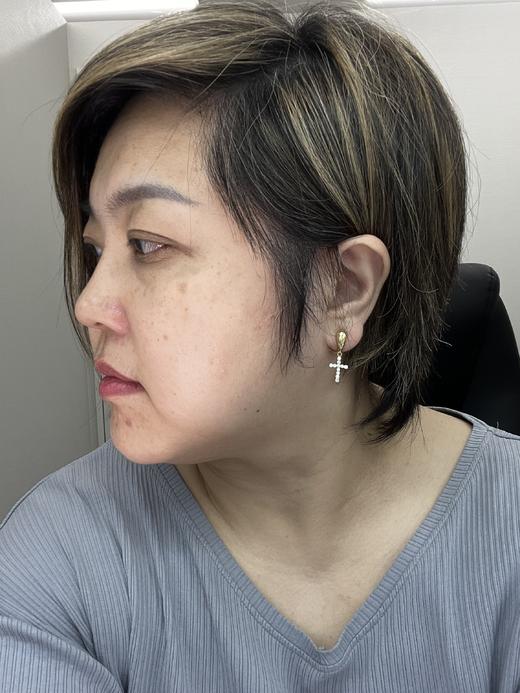 【日本溯源之旅】十字架 18k金钻石耳夹 钻石.06ct  经典弹力夹 4.6g（展会产品拍下后不支持7天无理由退换货） 商品图3