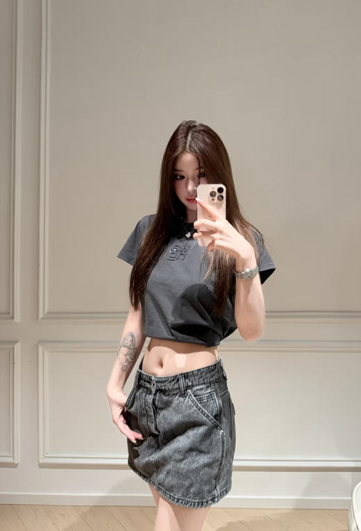 41-4 巨巨巨时髦 纯圆正 AW基础 暗黑做旧水洗 字母烫钻 时髦短袖T恤 商品图8