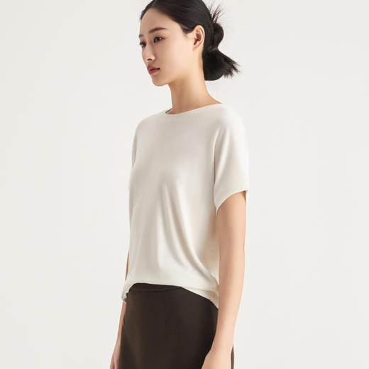 【2026年新款热卖】Mylyis 冰云纱圆领短袖M66306 慵懒随性，清凉一夏；采用兰精莫代尔，手感细腻，舒适透气，亲肤无感； 商品图1