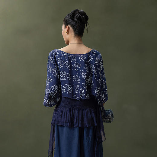 【林栖设计小店】蓝印雅意|梅兰竹菊复古优雅飞片拼接2026夏新款衬衫上衣 商品图9