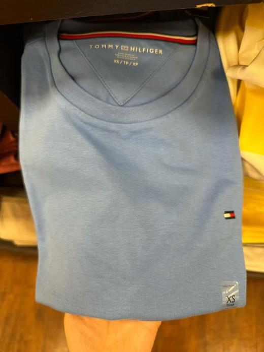599元/2件 Tommy 新款 男士圆领短袖T恤衫，新版亲肤材质超级舒服 美国代购，无中文标签，介意慎拍 商品图0