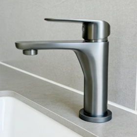 SQ：7262 迈阿密单孔 水镀枪灰 铜材