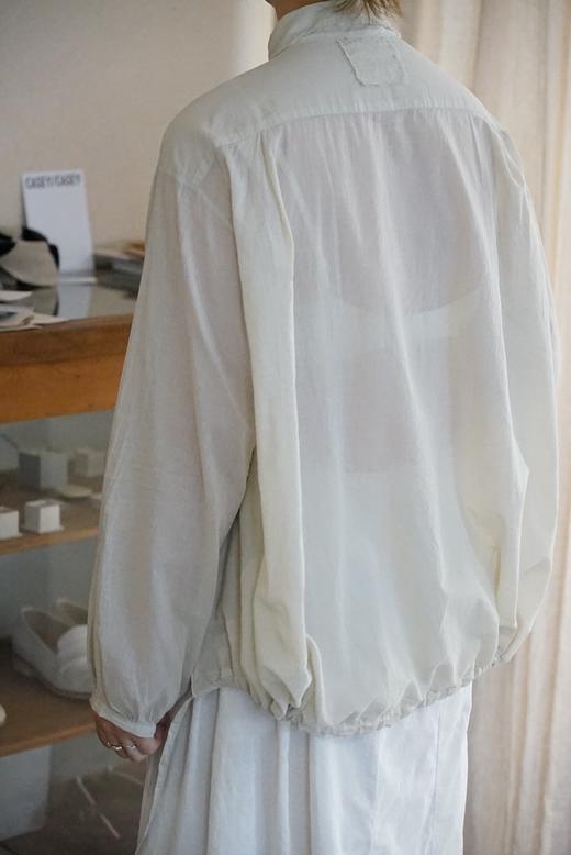 AEQUAMENTE 轻薄毛边领解构衬衫 商品图5