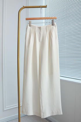 闲步于途|设计感压褶醋酸直筒裤