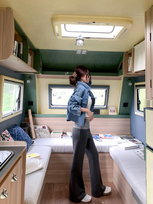 <曾小咸推荐>4.2现货秒杀 ！微信超特价！3色韩系撞色腰头翻边微喇裤 日常159.99 立减90 秒杀69.99！！ 商品图12