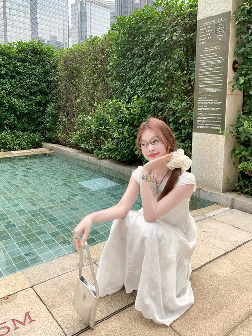 <曾小咸推荐>现货秒杀！最后一波 ！甜美风白色小飞袖A字连衣裙 短款 日常199.99 立减110 秒杀89.99！长款 日常209.99 立减110 秒杀99.99！ 商品图13