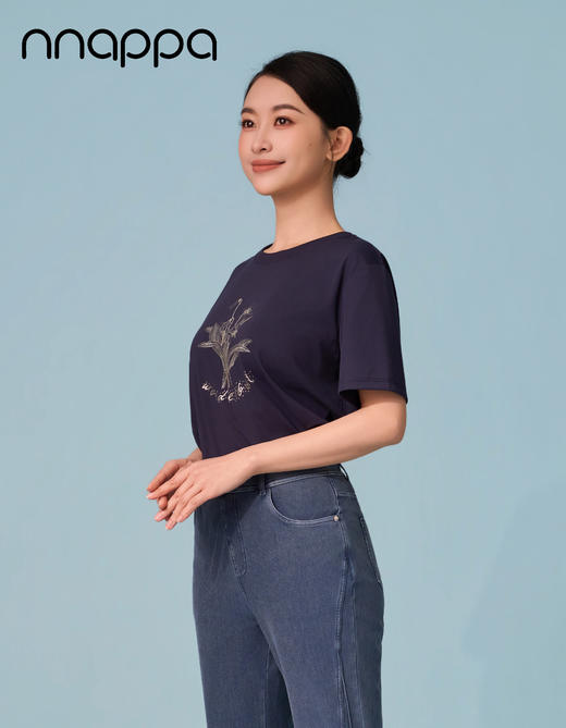 烫珠兰花圆领女上衣CA7347 商品图3