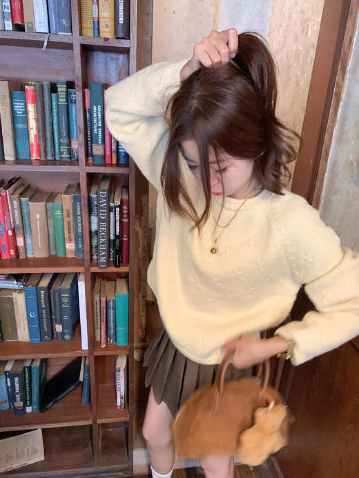 <曾小咸推荐>4.2现货秒杀 ！微信超特价！韩系卷边领口毛衣 日常169.99 立减80 秒杀89.99！！ 商品图7