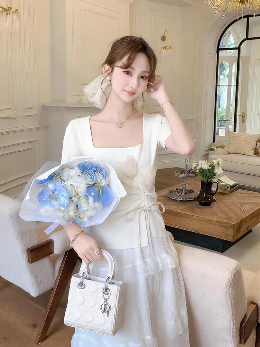 张心子【午后花园】方领显瘦立体花郁金花抽绳针织衫上衣 U2603039 商品图2