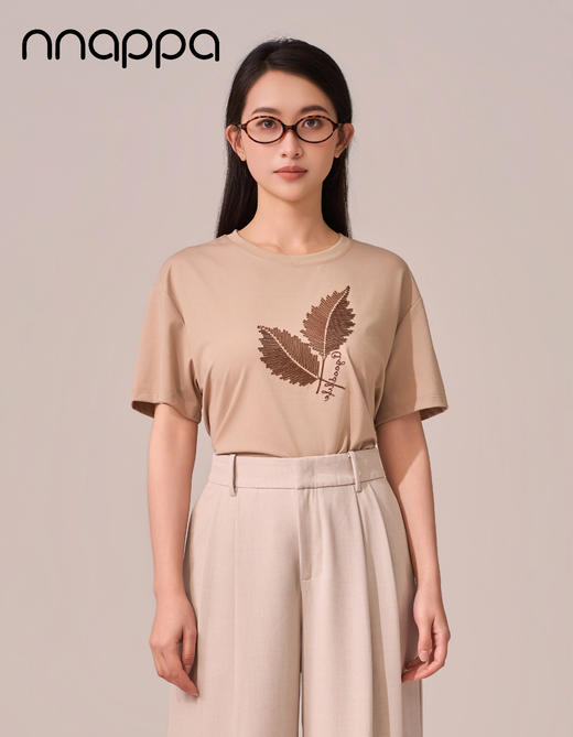 线绣叶子圆领女上衣CA7346 商品图0