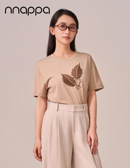 线绣叶子圆领女上衣CA7346 商品图2