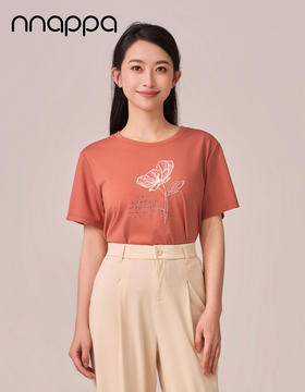 英文花朵圆领女上衣CA7348