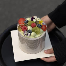 LITTLE WITCH｛春日新搭配｝蓝莓开心果蛋糕 天然花青素 手工蓝莓酱 双重奶油口味