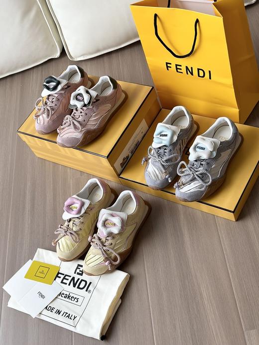 芬迪 26ss 限量运动鞋​ 三个色推荐 商品图0