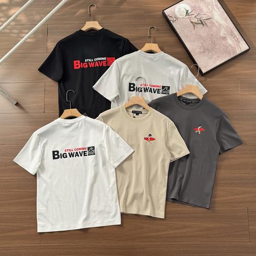 点此购买 哈吉斯夏季男女情侣款短袖T恤 tuo 344135 商品图0