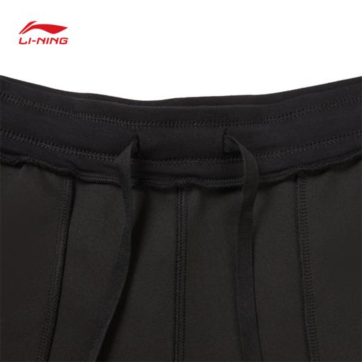 李宁女子宽松健身系列短卫裤AKSW126 商品图9