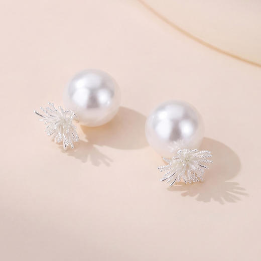 三彩2026新款立体烟花蒲公英珍珠耳钉S925银针清冷轻奢通勤女 商品图4