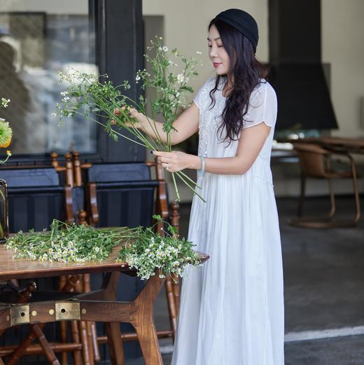 【林栖设计小店】手工系带|温柔花边百搭多色婴儿棉2026夏新款绣花连衣裙 商品图5