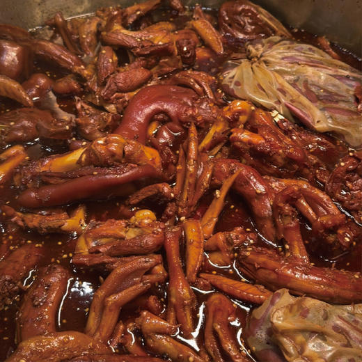 软糯糯鸭掌  200g/袋   个大饱满，鲜香软糯，轻轻一抿就脱骨 商品图4