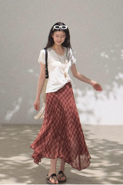 慵懒浪漫睫毛蕾丝V领水洗棉T恤 商品图7