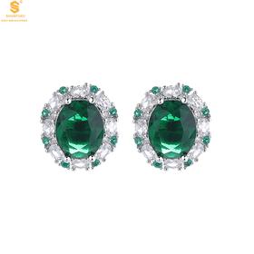 【香港周六福黄金钻石首饰】K铂金CNC彩宝钻石惊艳时光祖母绿耳钉