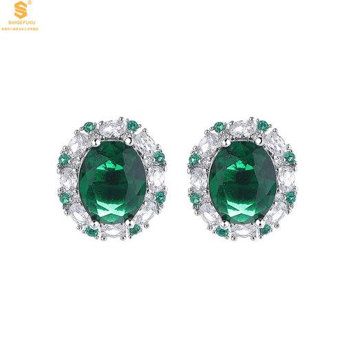 【香港周六福黄金钻石首饰】K铂金CNC彩宝钻石惊艳时光祖母绿耳钉 商品图0