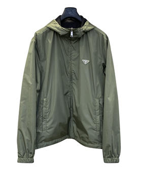 男款三角标双面穿连帽外套lv020