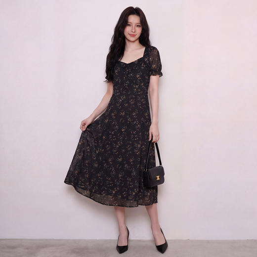 奢姿大码女装2026夏装碎花方领连衣裙泡泡袖胖妹妹减龄法式长裙9962832256 商品图0