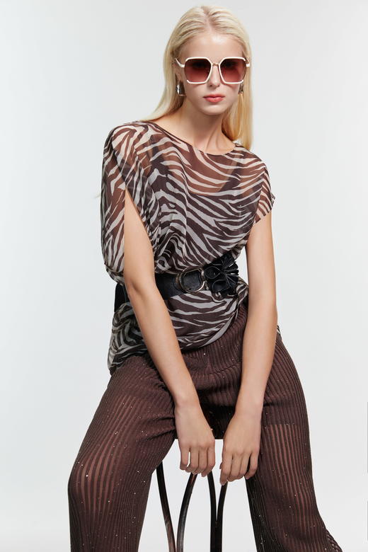 SAFICOO 不对称蝙蝠袖欧根纱衬衣 商品图0