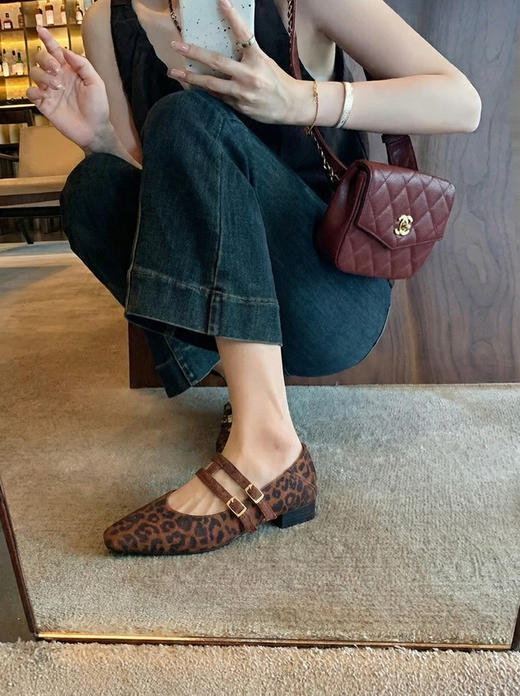 三色复古双带内增高玛丽珍小跟鞋 商品图3