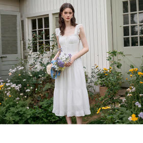 西遇法式飞飞袖排扣2026春夏方领蝴蝶结系带连衣裙气质露背长裙女H0060256