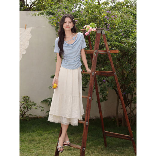 鹿向南【0405/20:00新品前1小时7折限量100件】蓝色荡领短袖T恤 商品图4