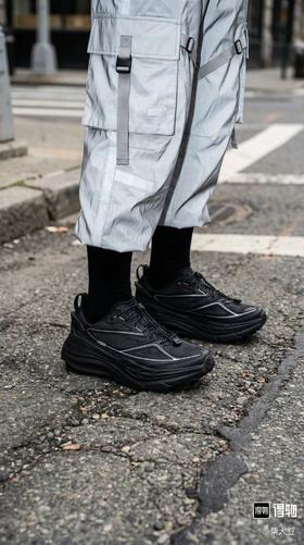 HOK@ STINSON ON7+ DSM特别联名款越野跑步鞋 Z-15918