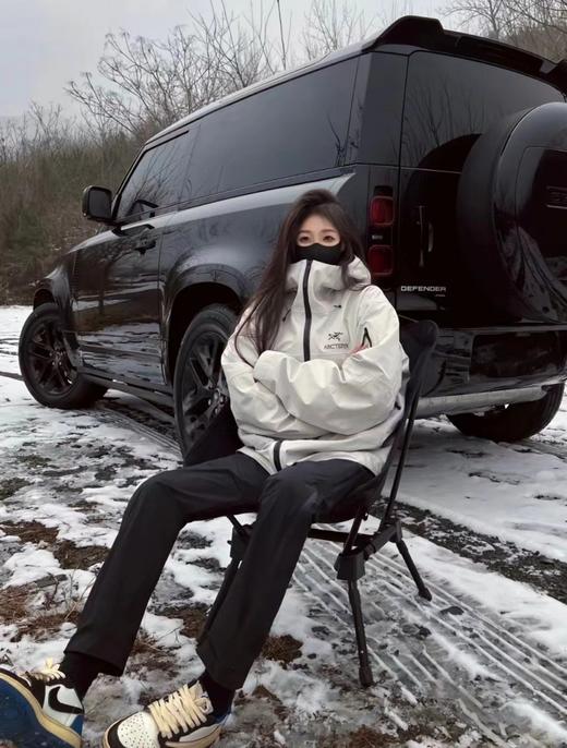 F040201春夏季新款户外防水防风硬壳压胶冲锋衣拉链连帽长袖夹克外套 商品图7