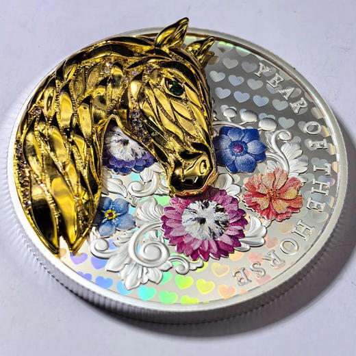 2026喀麦隆马年纪念币 3D立体金马颜值炸裂！带透明外罩、射灯包装盒证书 商品图4