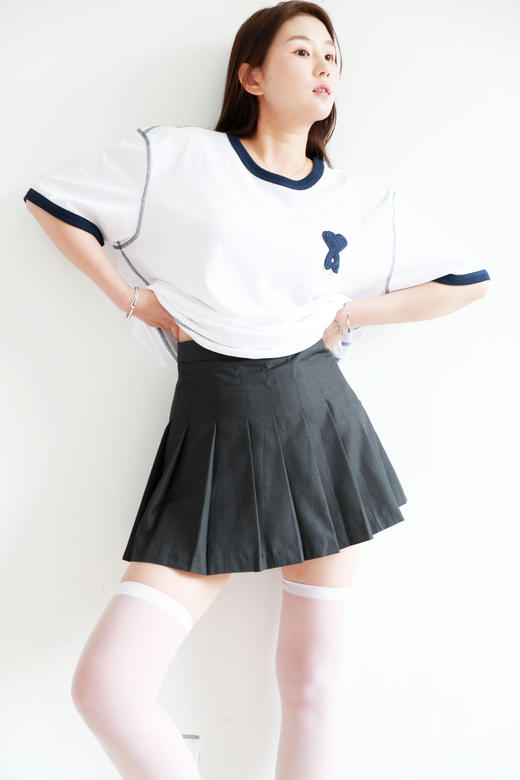 字母tee合集，三个款一起。复古宽松设计撞色衍缝情侣t恤E040258 商品图14