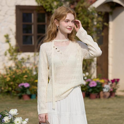 西遇法式慵懒镂空针织衫2026春薄款贝壳装饰休闲透气罩衫上衣H0060243 商品图4