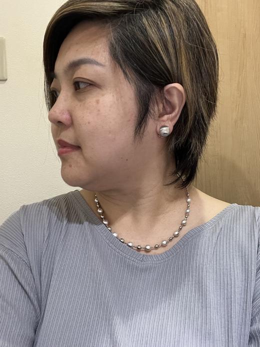 【日本溯源之旅】18k金耳夹 设计师爆款 精致日式手工拉丝金工艺 穹面设计 简约高级感  经典弹力夹 5.4g （展会产品拍下后不支持7天无理由退换货） 商品图3